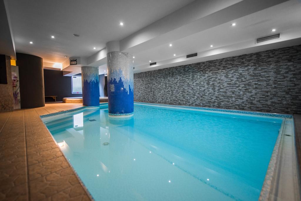 Plejsy Hotel Krompachy Luaran gambar