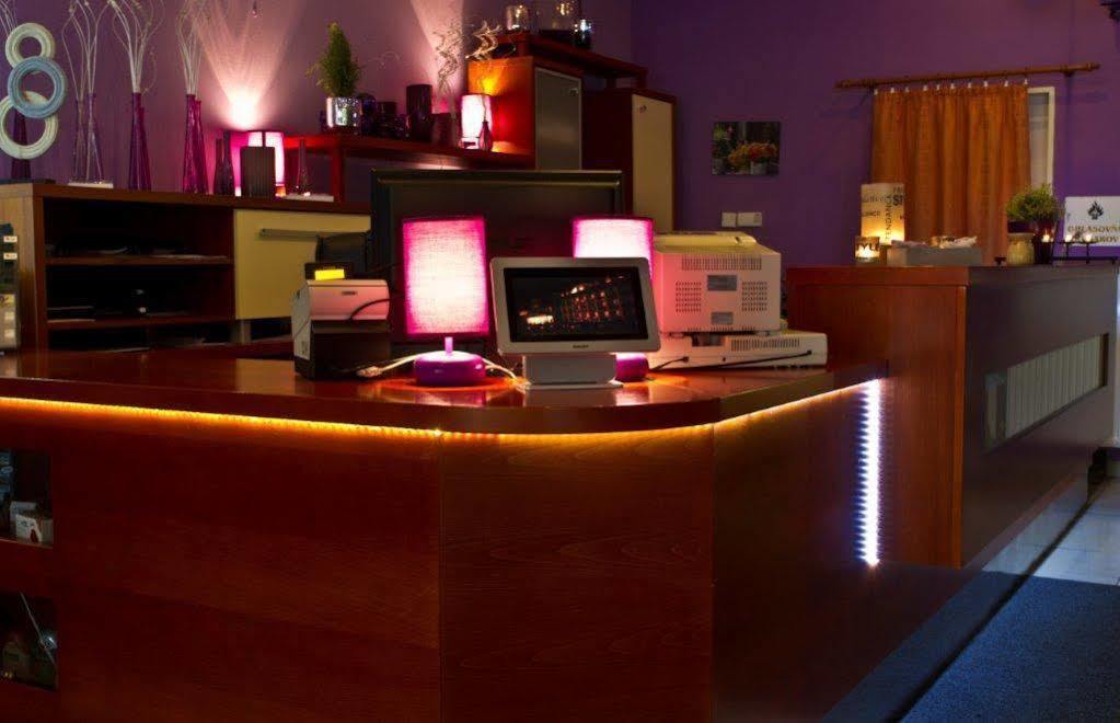 Plejsy Hotel Krompachy Luaran gambar