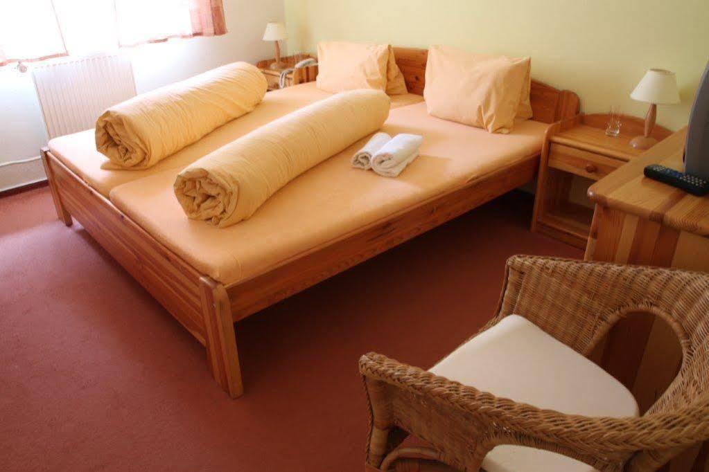 Plejsy Hotel Krompachy Luaran gambar